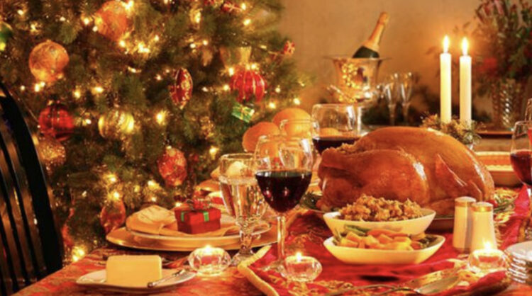 Çfarë ushqimi nuk duhet të mungojë në tryezë natën e ndërrimit të viteve?