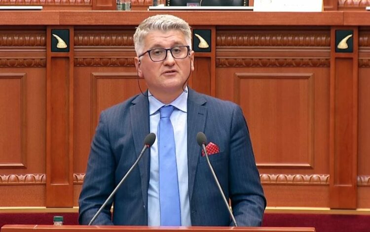 Zef Gjoka dha dorëheqjen, Agron Gjekmarkaj emërohet kreu i PD në Lezhë