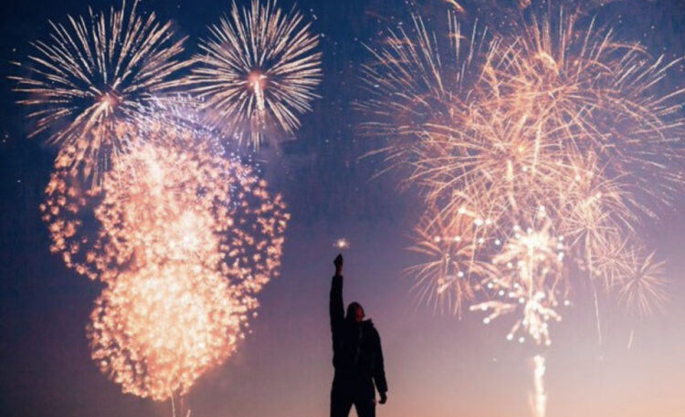 Besëtytnitë dhe ritet më të njohura për Vitin e Ri