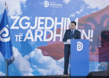 Basha: Ramës i duhen 3 jetë për të bërë atë që bëra unë