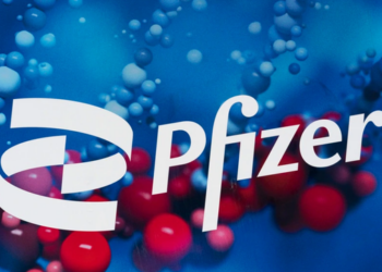 Ekspertët japin lajmin: Pfizer/BioNTech neutralizon ‘Omicron’ me tri doza