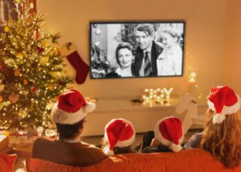 Filmat që do t’jua bëjnë festat më të bukura, çfarë mund të shikoni gjatë pushimeve