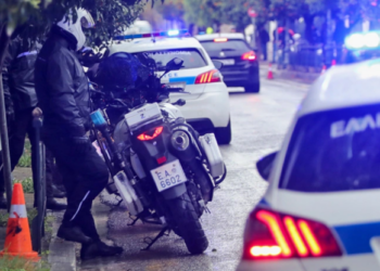 E rëndë! Pas një debati të fortë, 40-vjeçari shqiptar mbyt gruan e tij duke i vënë duart në fyt