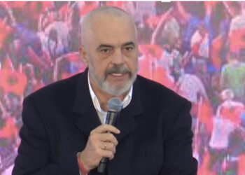 Berisha shkarkon Bashën me Kuvend, Rama komenton larg e larg: Në majat e dëshpërimit