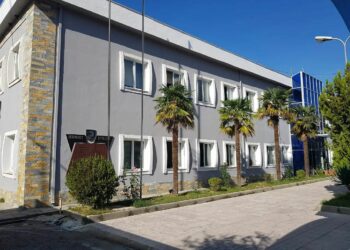 Po transportonin 30 kg kanabis, 3 të arrestuar në Vlorë