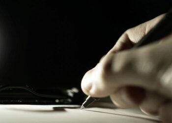 Njihuni me fjalët më të vështira të vitit 2021