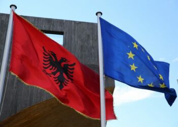 “Nxirrni para drejtësisë të korruptuarit”, BE: Jetike për anëtarësimin e Shqipërisë dhe të ardhmen e popullit!