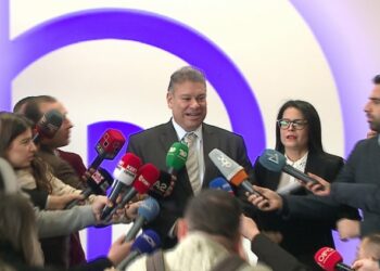 Escobar pas takimit me Bashën: Kërkoj përkushtim të fortë nga institucionet shqiptare kundër korrupsionit