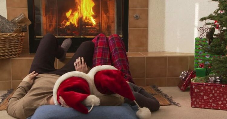 “Fal, dhuro e dashuro më tepër”. Këshillat tona për muajin dhjetor për të gjithë lexuesit