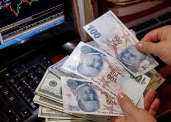 Lira turke bie në një nivel të ri të ulët përpara një tjetër ‘rrëzimi’ të pritshëm të normës
