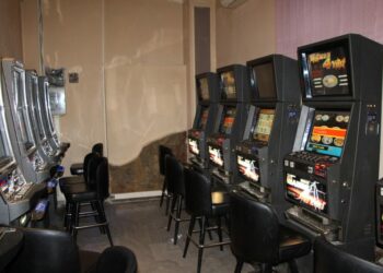 Lojëra fati në lokal, vihet në pranga 52-vjeçari në Tiranë