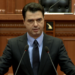 Basha: PD po pastrohet nga mbeturinat e komunizmit