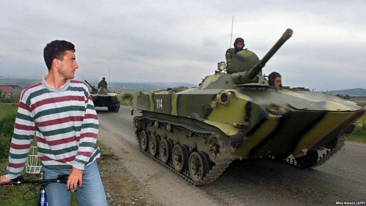 Çfarë fshihet pas tensioneve Rusi-Ukrainë? Rrënjët e përplasjes dhe sa real është kërcënimi sot