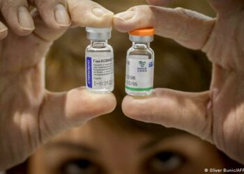 Covid-19/ Të përbashkëtat dhe ndryshimet mes varianteve Delta dhe Omicron