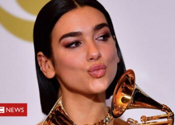 Dua Lipa thyen një tjetër rekord,kënga e saj zyrtarisht më e dëgjuara për vitin 2021