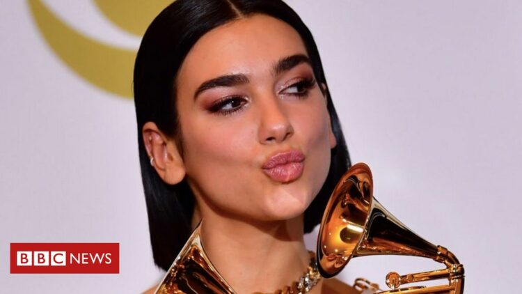 Dua Lipa thyen një tjetër rekord,kënga e saj zyrtarisht më e dëgjuara për vitin 2021