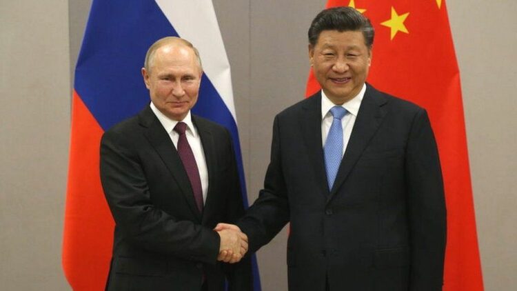 A po vonon Rusia sulmin në Ukrainë për të mos mërzitur Kinën? Del një teori tjetër