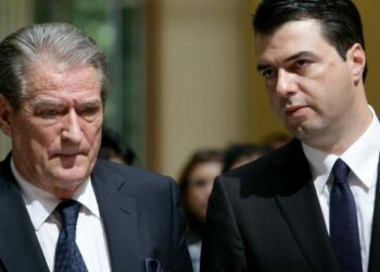 Skadon afati që Komisioni i Rithemelimit i la Bashës për të liruar selinë