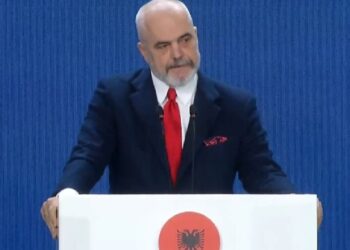 Rama: Erdogan i jep kuptim fjalës ‘vëllazëri’ duke u gjetur pranë vëllait gjithmonë, e mban fjalën gjithmonë