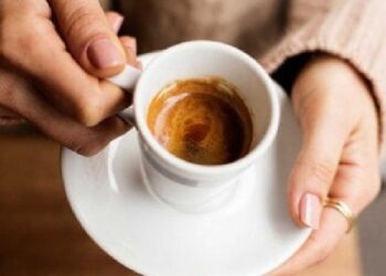 Pse duhet të pini kafe çdo mëngjes?