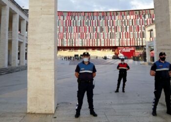 Derbi Dinamo-Tirana në ‘Air Albania’, ja rrugët që do të bllokohen nga ora 16:00 deri në përfundim të ndeshjes