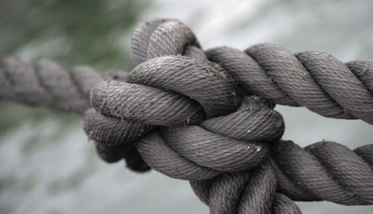 TRAGJIKE/ E la e dashura, 32-vjeçari shqiptar në Greqi i jep fund jetës