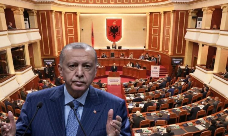 Vendoset data e seancës së parë parlamentare për 2022, Erdogan mban fjalim në Kuvend