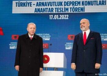 DW për vizitën e Erdogan në Shqipëri: Godisni FETO-n që marrëdhëniet tona të mos errësohen