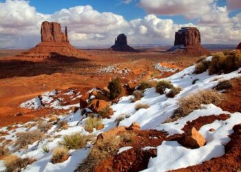 Përse po bie borë në shkretëtirën e Saharasë?