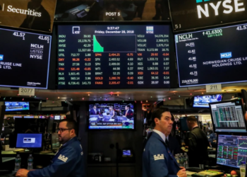 Pandemia përballi miliona persona me varfëri, të pasurit u pasuruan më shumë