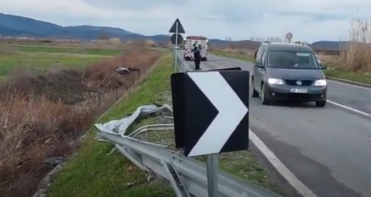 Aksident tragjik në Shkodër, makina përfundon në kanal, vdes shoferi