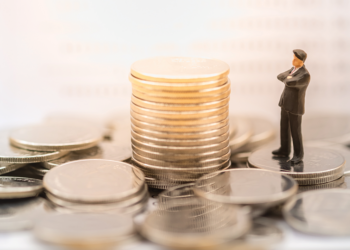 Sa pak vlen paga në Shqipëri! Diferenca, Eurostat: Sa gjysma e rajonit