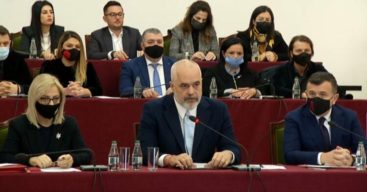Nis mbledhja e Grupit Parlamentar të PS, Rama: Deri në shkurt mbyllim Këshillimin Kombëtar