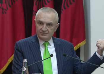 Meta në konferencë për mediat: Të ulet niveli i borxhit ose do të shkaktojë krizë serioze në vend