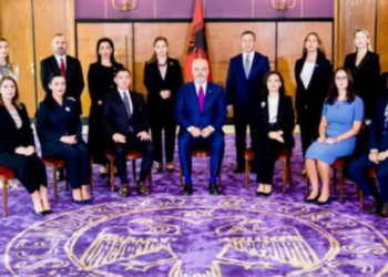 Rama mbledh kabinetin qeveritar, përcakton objektivat për vitin 2022