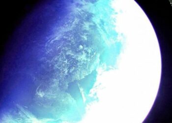 Koreja e Veriut teston raketën e rrezikshme, publikon foto nga hapësira