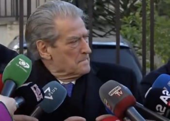 Berisha nuk kursehet ndaj Bashës: Simbol i pabesisë ekstreme politike