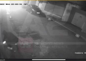 Tritoli në derën e banesës së Armand Dukës, arrestohet autori i dyshuar