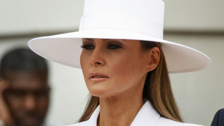 Artikujt e ankandit të Melania Trump dështojnë