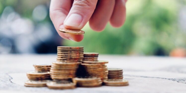 Kompanitë publike dhanë kontributin kryesor në rritjen e kredisë për nëntorin 2021