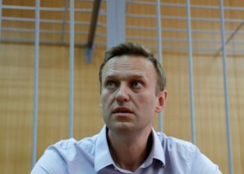 Rusia shton Alexei Navalnin në listën e terroristëve