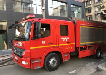 Bie zjarr në një qendër studimi për fëmijë në Tiranë