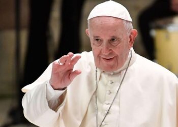 Kriza Rusi-Ukrainë, Papa Francesku thirrje liderëve botërorë: Ulni tensionet, po hapen skenarë alarmantë