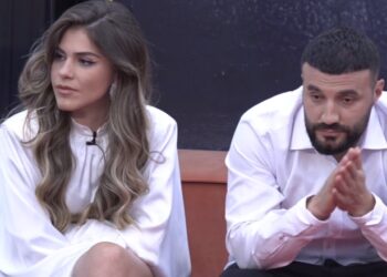 Sarah Berisha tregon për takimin e sikletshëm me ‘vjehrrën’