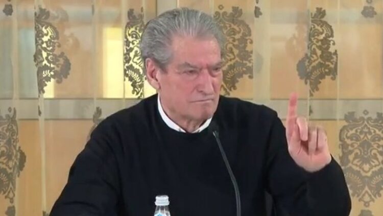 Berisha nga Lushnja: Do heqim Ballkanin e Hapur! Asnjë votë për kandidatin e ‘inceneratorëve’ apo të ‘Toyota Yaris’