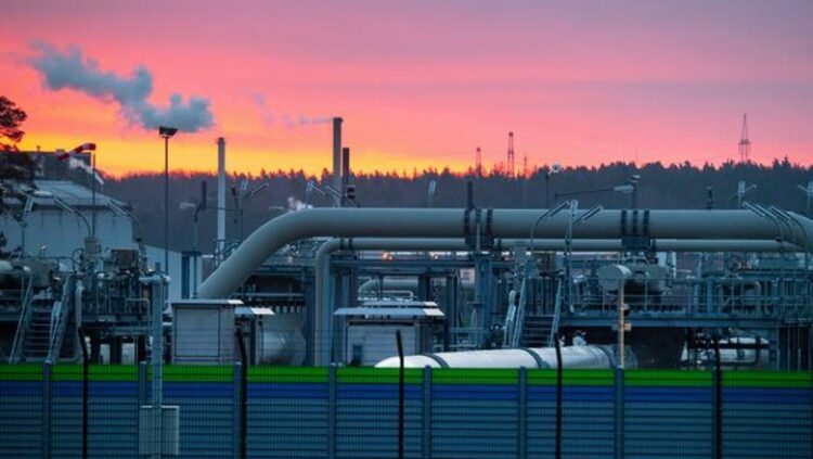 Gjermani i jep ‘goditjen’ Rusisë, Scholz: Të pezullohet procesi i certifikimit të gazsjellësit ‘Nord Stream 2’!