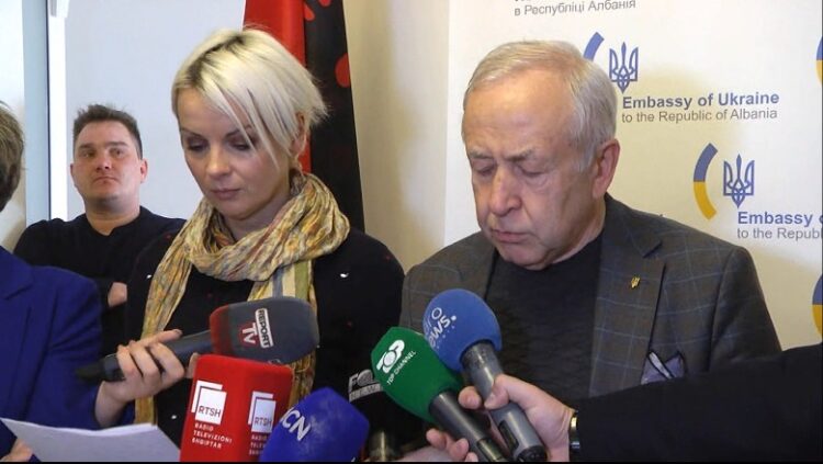 Sulmi rus, ambasadori ukrainas në Tiranë: Do e mbrojmë tokën tonë! Mirënjohje Shqipërisë për mbështetjen