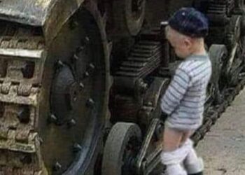 Rama ironizon pushtimin rus të Ukrainës, shpërndan foton epike