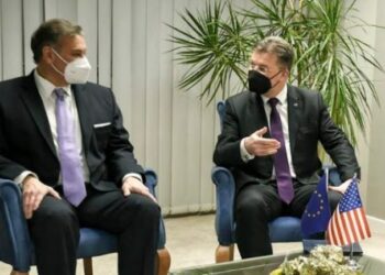 Takimi Lajçak- Escobar: Mirëkuptuan rëndësinë dhe mbështetjen e dialogut për normalizimin e marrëdhënieve me Serbinë