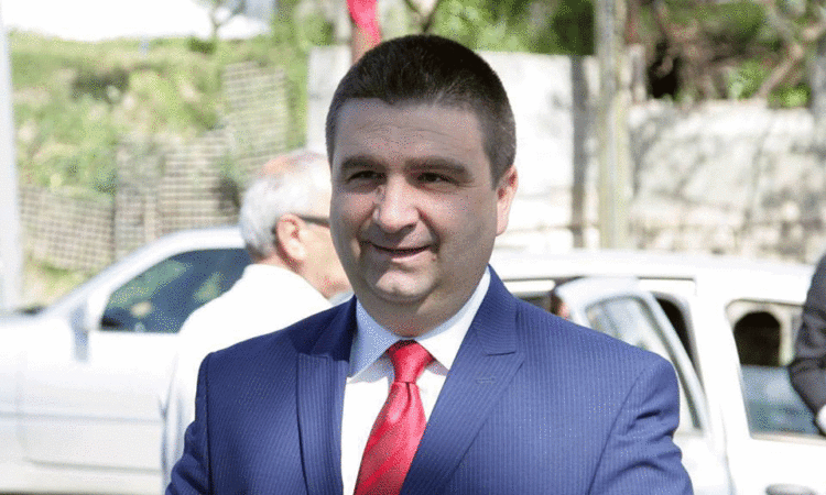 Hetimi për inceneratorët/ SPAK merr në pyetje kryebashkiakun e Fierit, Armando Subashi